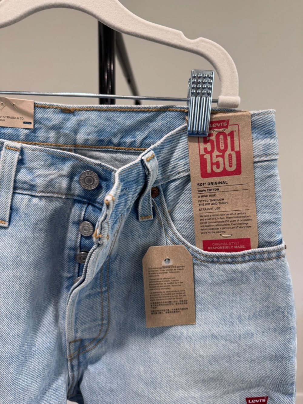 NWT Levi’s 501 150th Anniversary Limited Edition Floral Patch Jeans, Size 25 - Picture 3 of 5